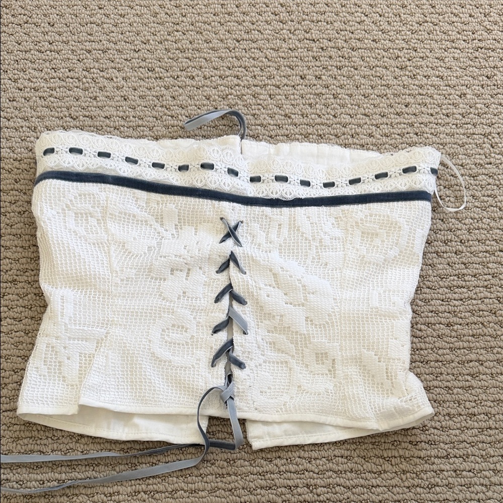 With Jean White Lace Tube Top - Picture 2 of 3